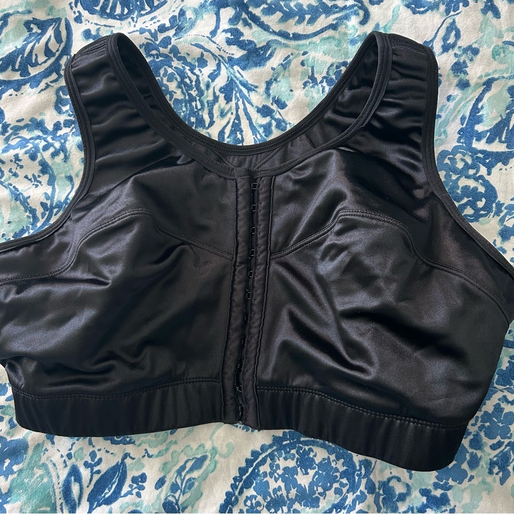 Enell Black Size 3 Bra